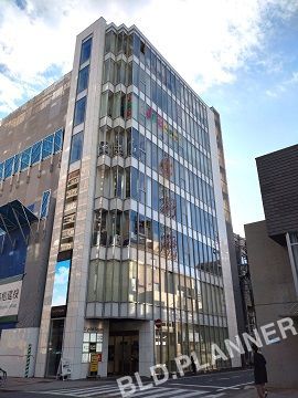 クリスタルスクウエア