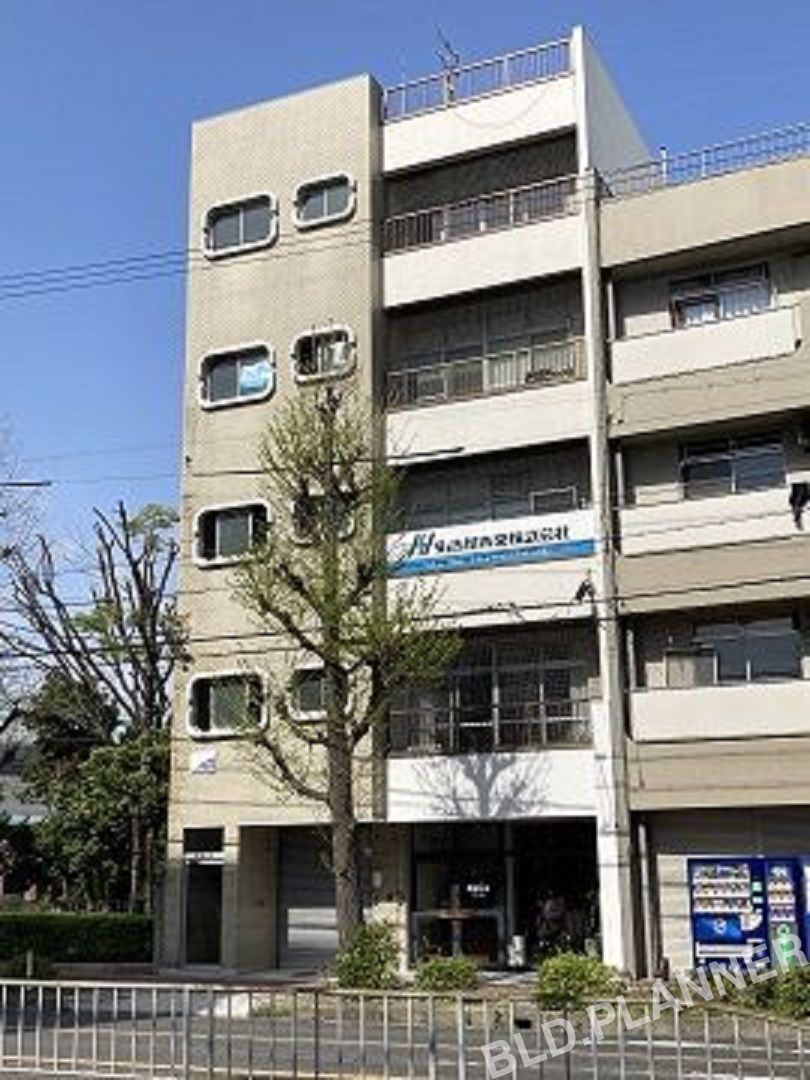 平手