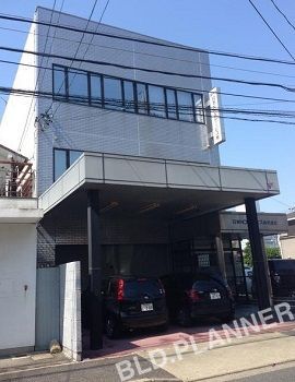 タナカ