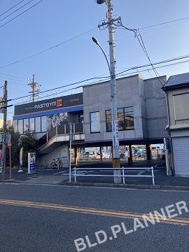瑠璃光町店舗