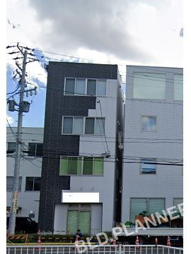 シンエイ