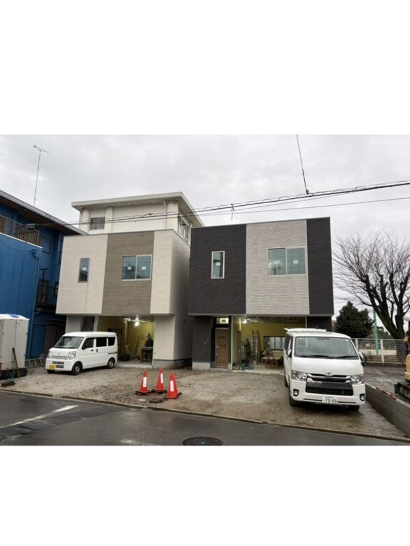 新福寺倉庫事務所