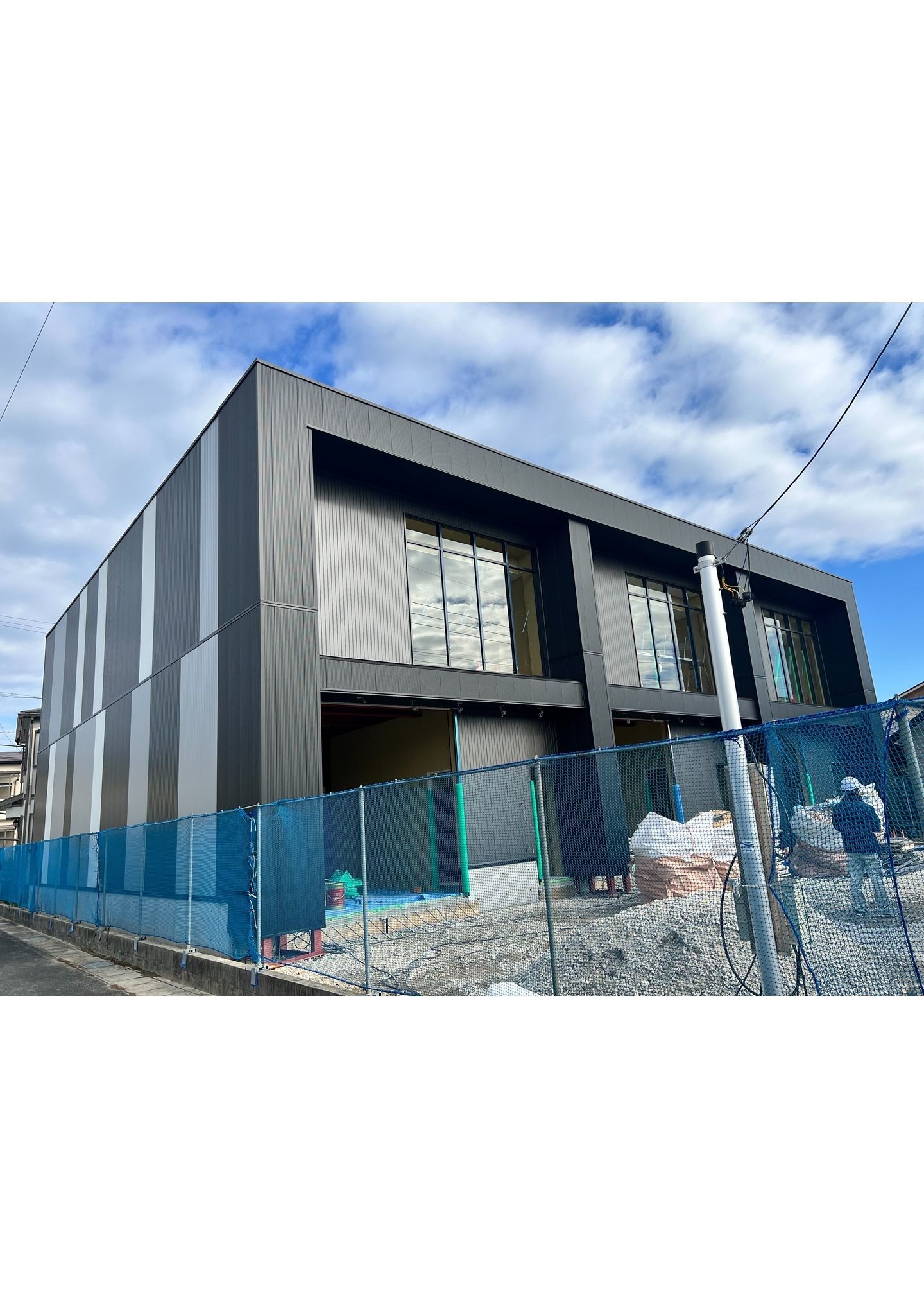 MT倉庫付事務所