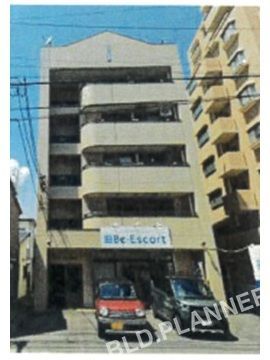 アール イヌヤマ