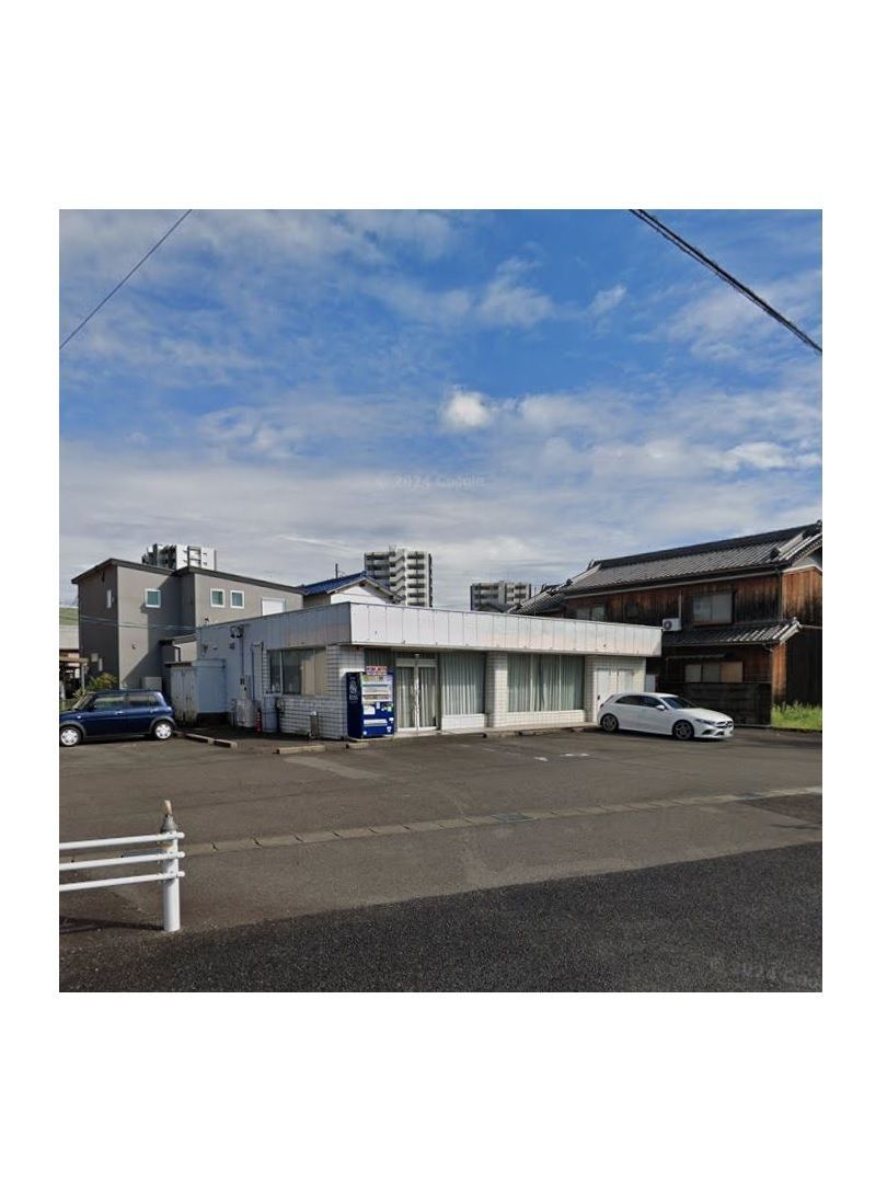 東浦町緒川家下店舗