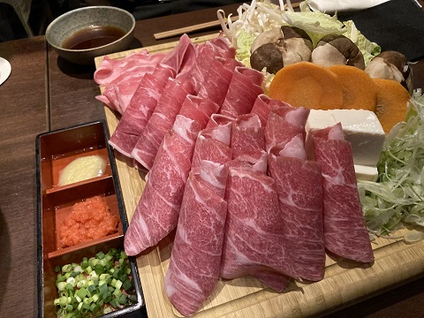 大人のためのラム肉料理店「ラムなご」